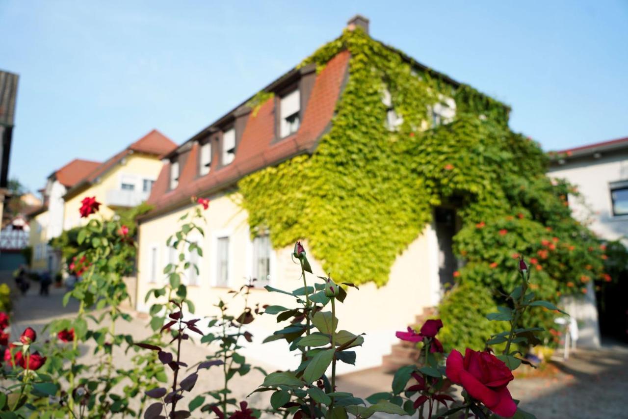 Weingut Martin Blass Erlabrunn  Ngoại thất bức ảnh